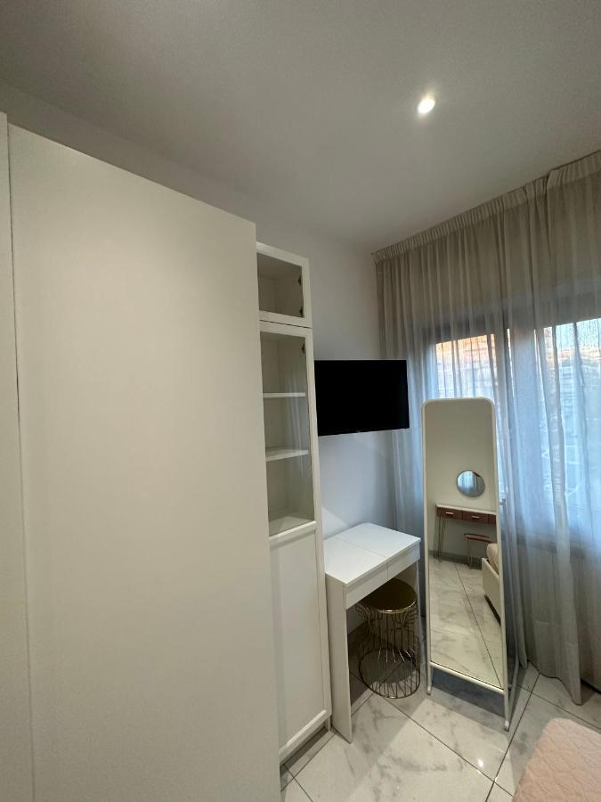 Celio 83 Luxury Apartment โรม ภายนอก รูปภาพ
