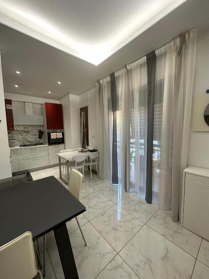 Celio 83 Luxury Apartment โรม ภายนอก รูปภาพ