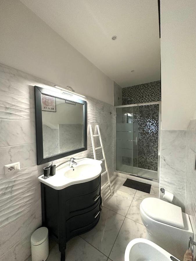 Celio 83 Luxury Apartment โรม ภายนอก รูปภาพ